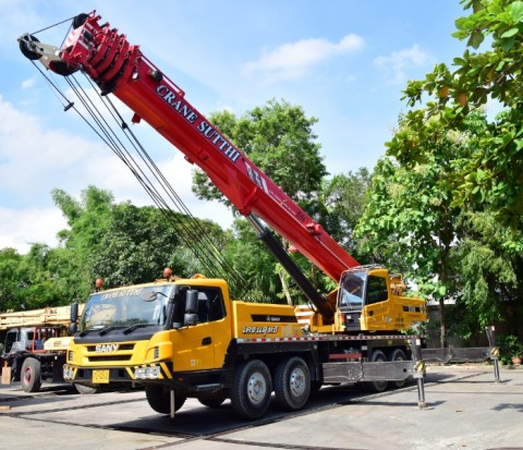 ให้เช่ารถเครน ราคาถูก